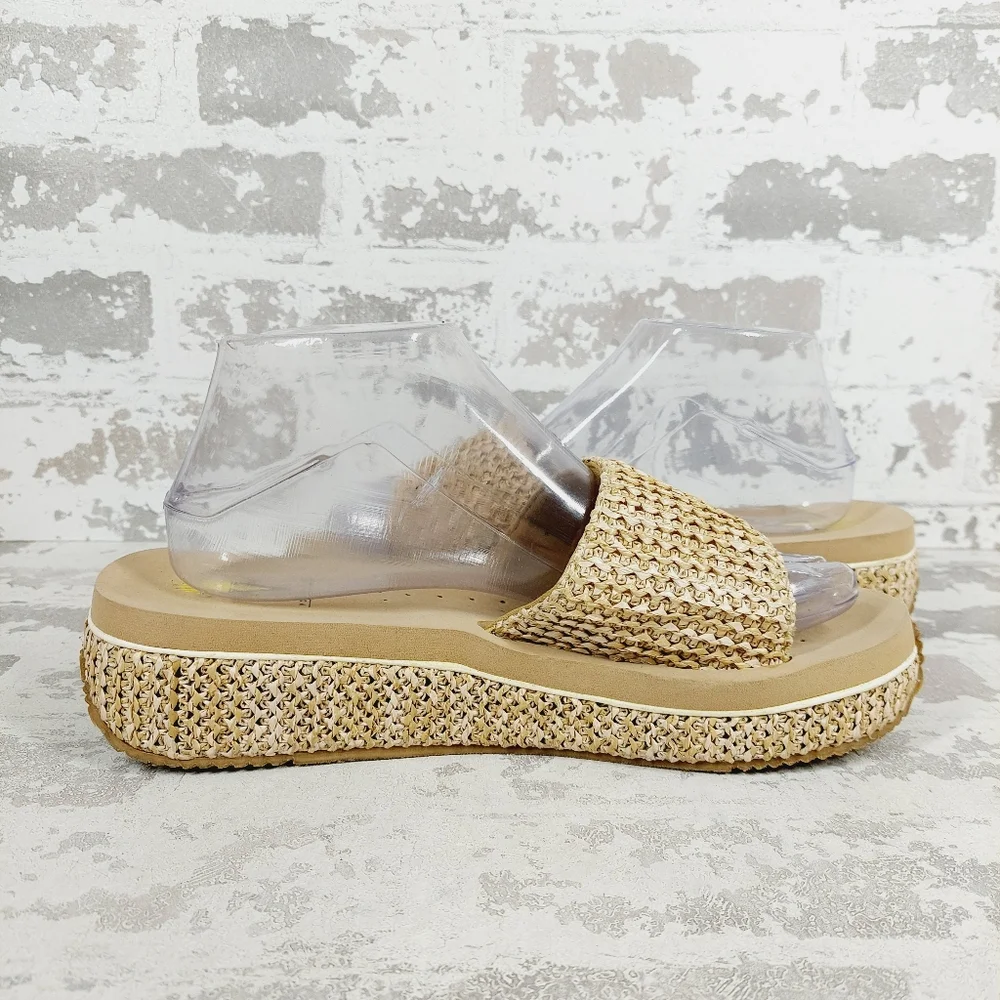 Volatile Tan Woven Platform Slide Sandals - Picture 3 of 12
